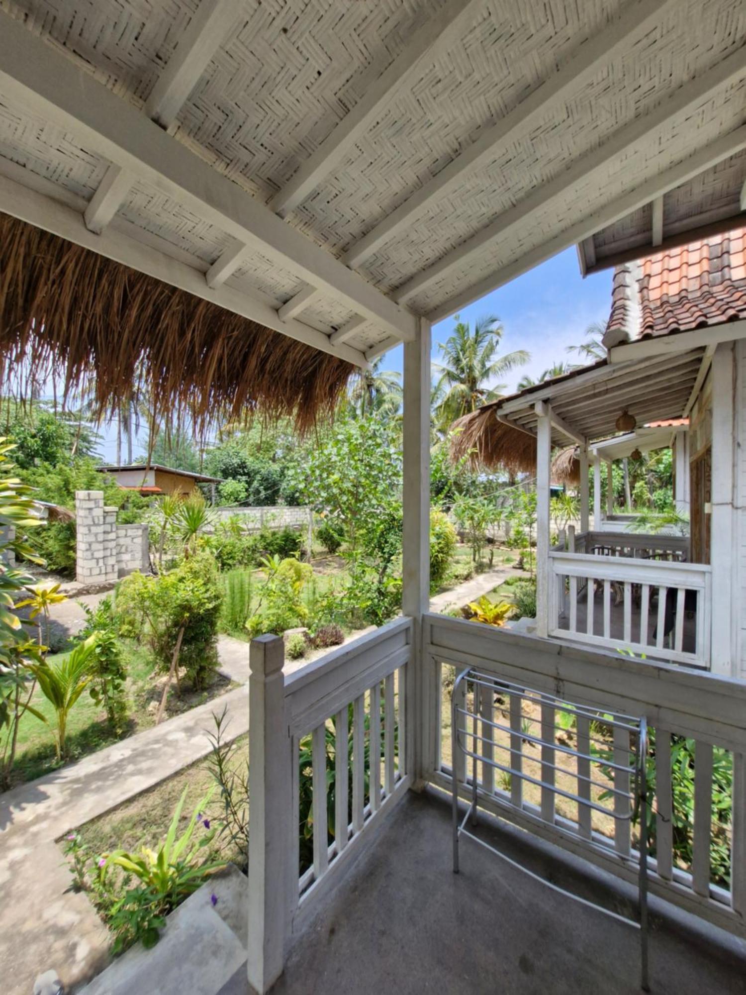 The Layar Homestay Batununggul Eksteriør billede