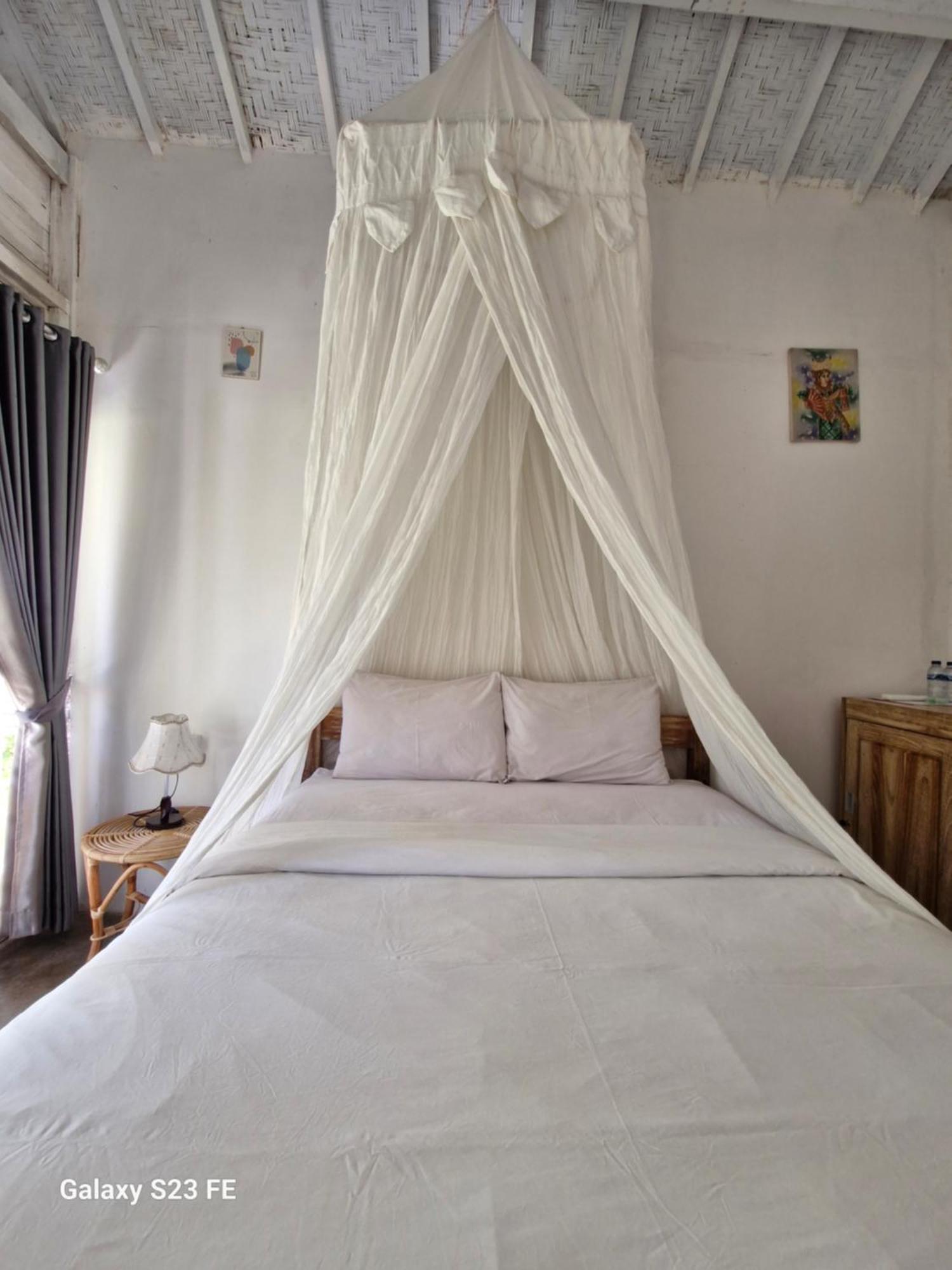 The Layar Homestay Batununggul Eksteriør billede